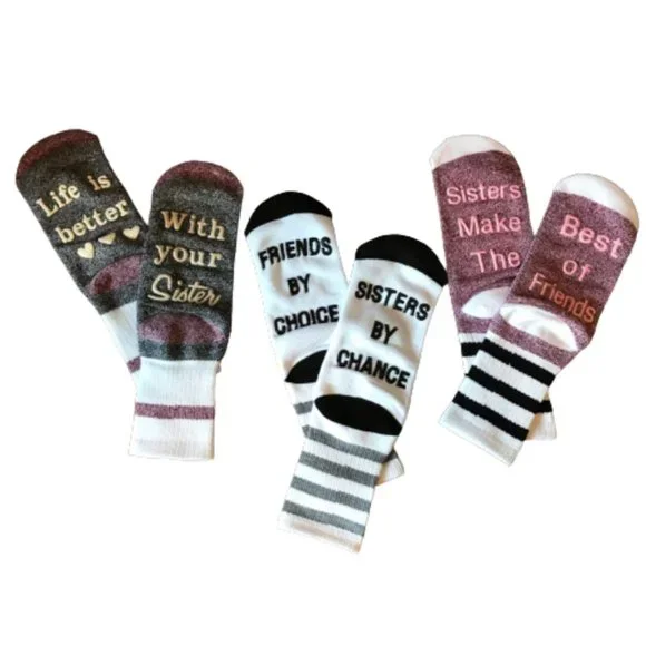 NWOT Girls Crew Length Cozy Slipper Socks, Sister Sentiments and Non Slip Grip - Picture 1 of 11
